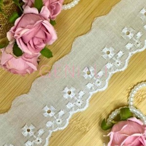 BORDADO 01 BRANCO 5CM CTB132 13,7METROS