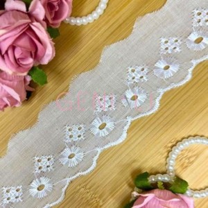 BORDADO 01 BRANCO REF 101 YAO 5,0CM