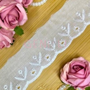 BORDADO 01 BRANCO CTB143 5,0CM 13,7M